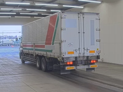 Isuzu GIGA  с аукциона в Японии