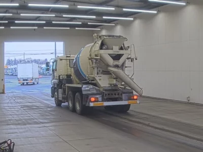 Isuzu GIGA  с аукциона в Японии