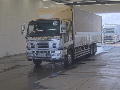 Isuzu GIGA  с аукциона в Японии