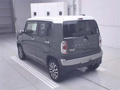 Mazda FLAIR CROSSOVER  с аукциона в Японии