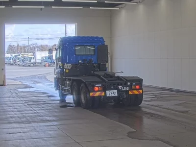 Isuzu GIGA  с аукциона в Японии