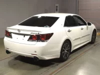 Toyota CROWN лот № 67 оценка RA  с аукциона в Японии 1