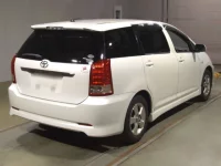 Toyota WISH лот № 4056 оценка 3.5  с аукциона в Японии 1