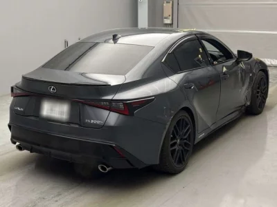 Lexus IS300h