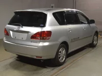 Toyota IPSUM лот № 4060 оценка RA  с аукциона в Японии 1