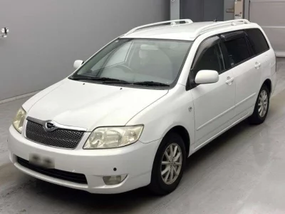 Toyota COROLLA FIELDER  с аукциона в Японии