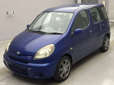 Toyota FUNCARGO  с аукциона в Японии