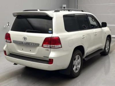 Toyota LAND CRUISER  с аукциона в Японии