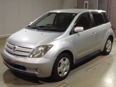 Toyota IST