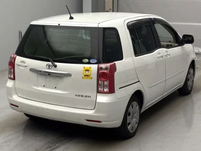 Toyota Raum