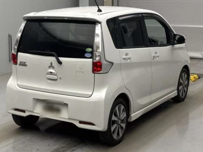 Mitsubishi ek Custom