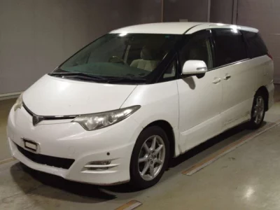 Toyota ESTIMA  с аукциона в Японии