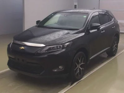 Toyota HARRIER  с аукциона в Японии