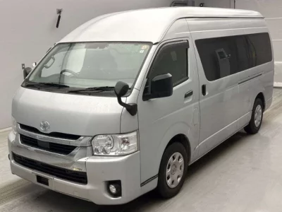 Toyota HIACE VAN  с аукциона в Японии