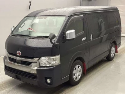 Toyota HIACE VAN  с аукциона в Японии