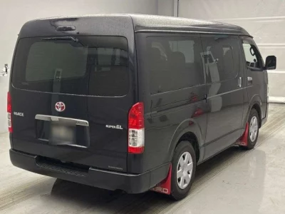 Toyota HIACE VAN  с аукциона в Японии