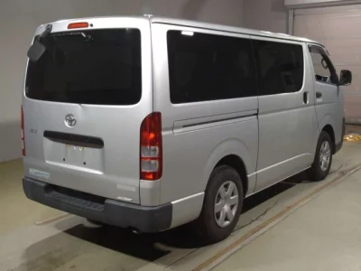 Toyota HIACE VAN  с аукциона в Японии