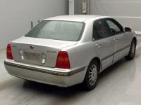 Toyota PROGRES лот № 4136 оценка R  с аукциона в Японии 1