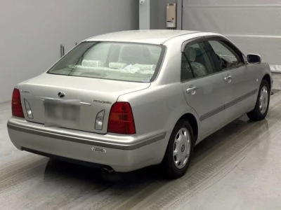 Toyota PROGRES  с аукциона в Японии