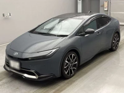 Toyota PRIUS PHV  с аукциона в Японии