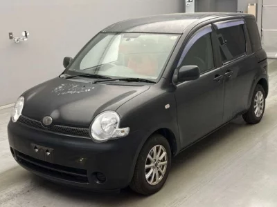 Toyota SIENTA  с аукциона в Японии