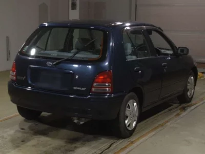 Toyota STARLET  с аукциона в Японии