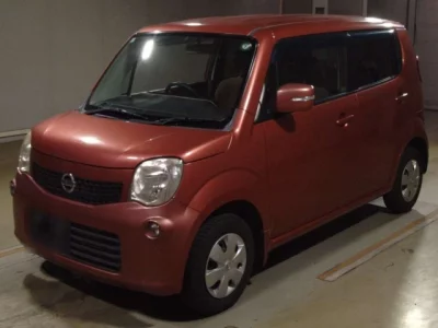 Nissan MOCO  с аукциона в Японии