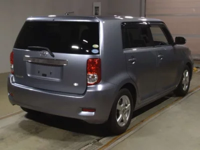 Toyota COROLLA RUMION