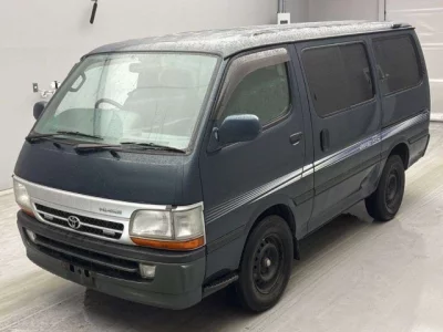 Toyota HiAce Van