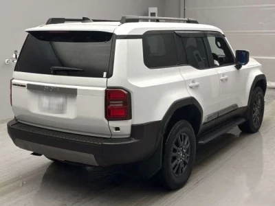 Toyota LAND CRUISER  с аукциона в Японии