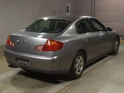 Nissan SKYLINE  с аукциона в Японии