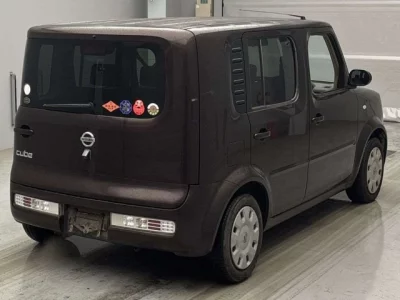 Nissan CUBE  с аукциона в Японии