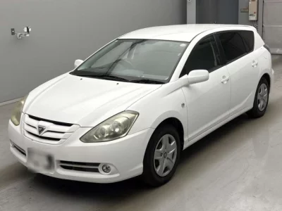 Toyota CALDINA  с аукциона в Японии