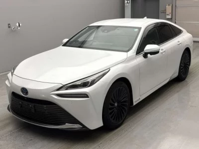 Toyota MIRAI  с аукциона в Японии