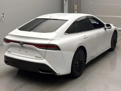 Toyota MIRAI  с аукциона в Японии