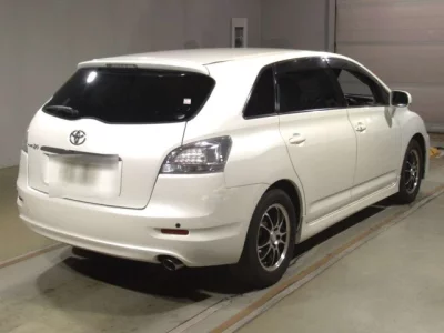 Toyota MARK X ZIO  с аукциона в Японии