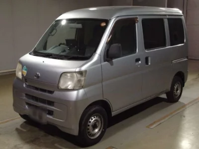 Toyota Pixis Van