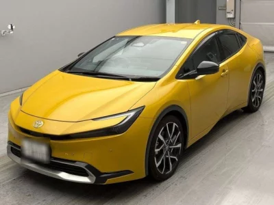 Toyota Prius  с аукциона в Японии