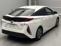 Toyota PRIUS PHV лот № 509 оценка RA  с аукциона в Японии 1
