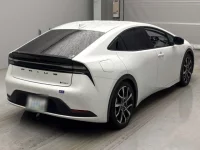 Toyota PRIUS PHV лот № 12470 оценка 4  с аукциона в Японии 1