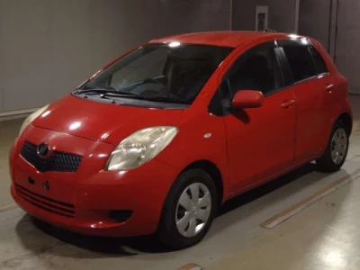 Toyota VITZ  с аукциона в Японии
