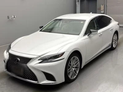 Lexus LS500h
