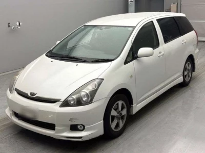 Toyota WISH  с аукциона в Японии