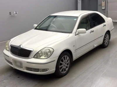 Toyota BREVIS  с аукциона в Японии