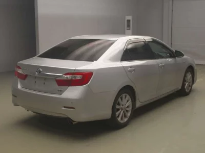 Toyota CAMRY  с аукциона в Японии