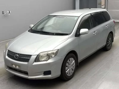 Toyota COROLLA FIELDER  с аукциона в Японии