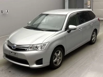 Toyota COROLLA FIELDER  с аукциона в Японии