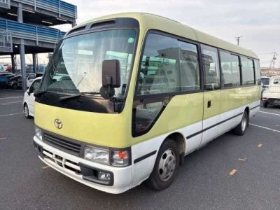 Toyota COASTER