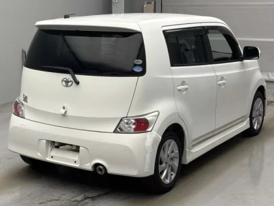 Toyota BB