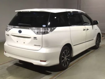 Toyota ESTIMA HYBRID